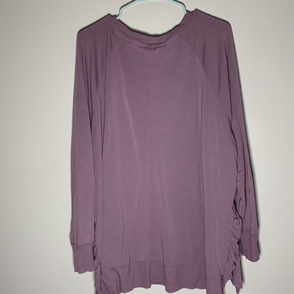 Purple ruffle tee - Picture 2 of 3